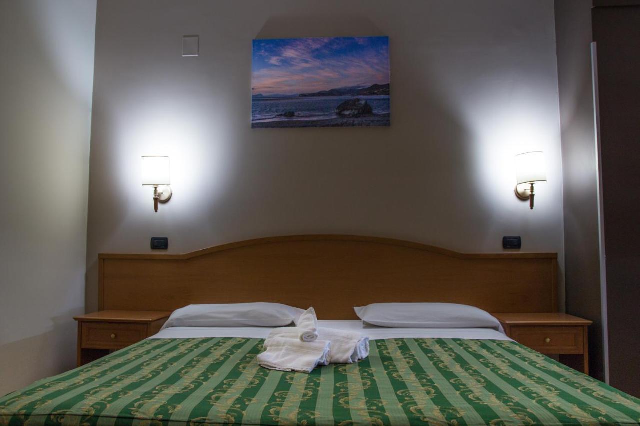 Hotel San Giorgio San Nicola Arcella Buitenkant foto