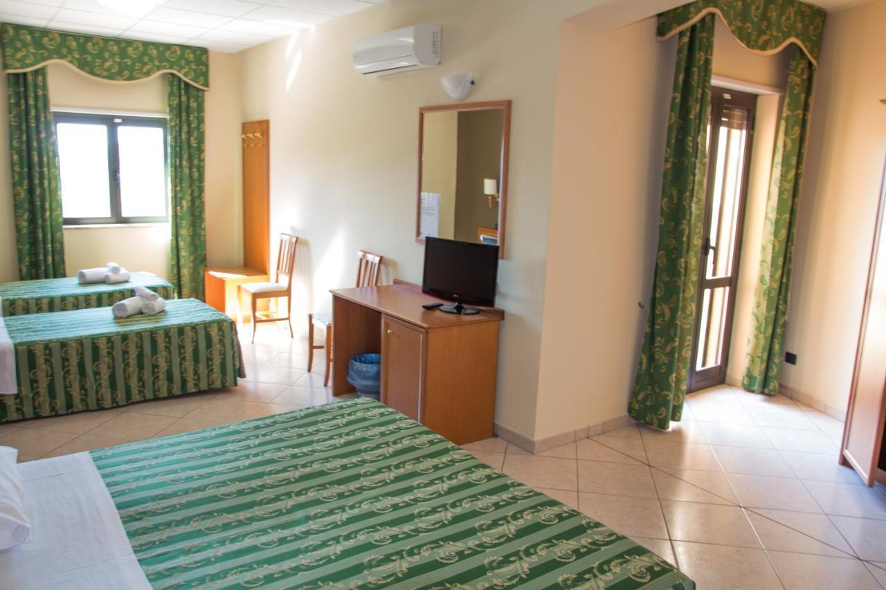 Hotel San Giorgio San Nicola Arcella Buitenkant foto
