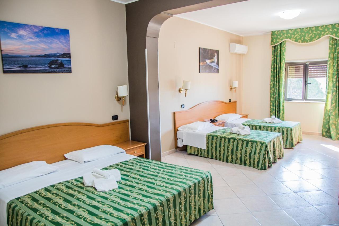 Hotel San Giorgio San Nicola Arcella Buitenkant foto